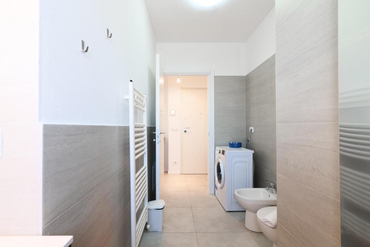 Primopiano - Caduti Missione Apartment Milan Bagian luar foto
