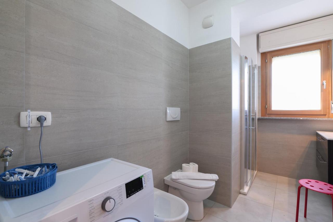 Primopiano - Caduti Missione Apartment Milan Bagian luar foto